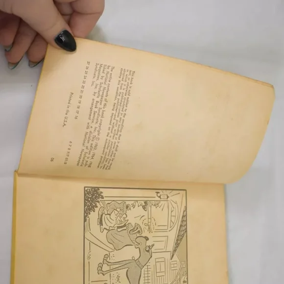 Marmaduke Comic Book - Picture 3 of 3